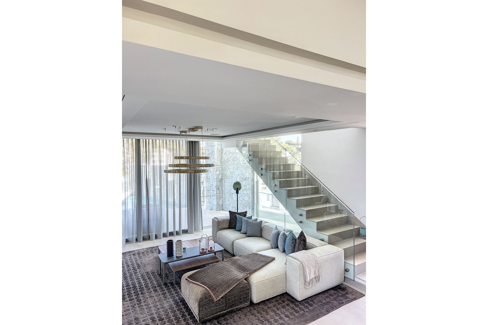 Resale - Villa - Marbella - Nueva Andalucía