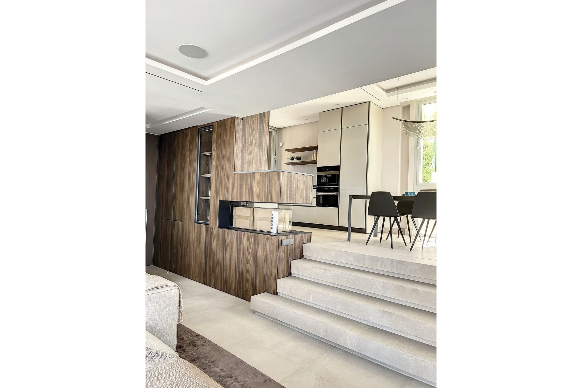 Resale - Villa - Marbella - Nueva Andalucía