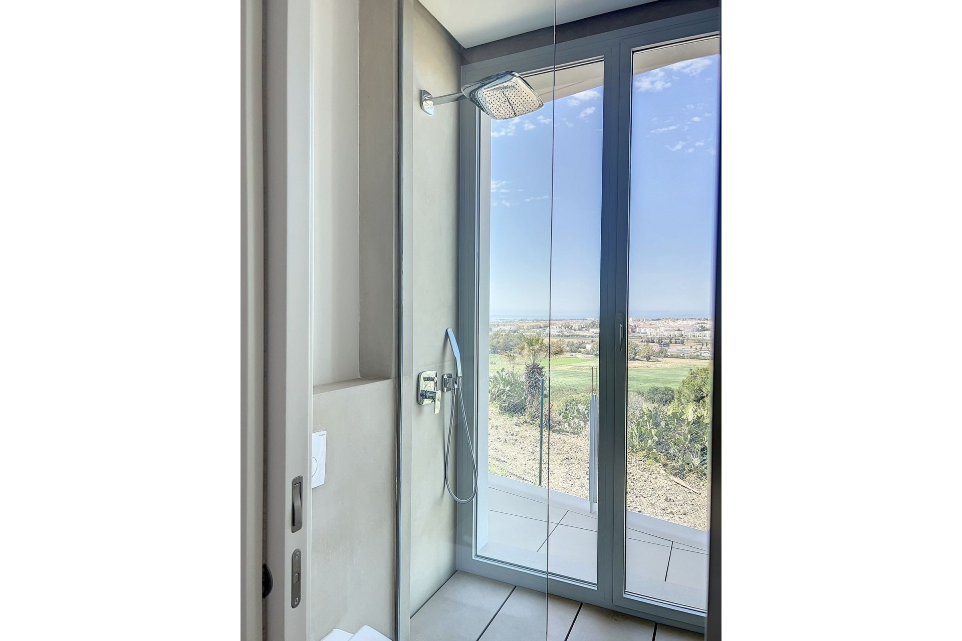 Resale - Villa - Marbella - Nueva Andalucía