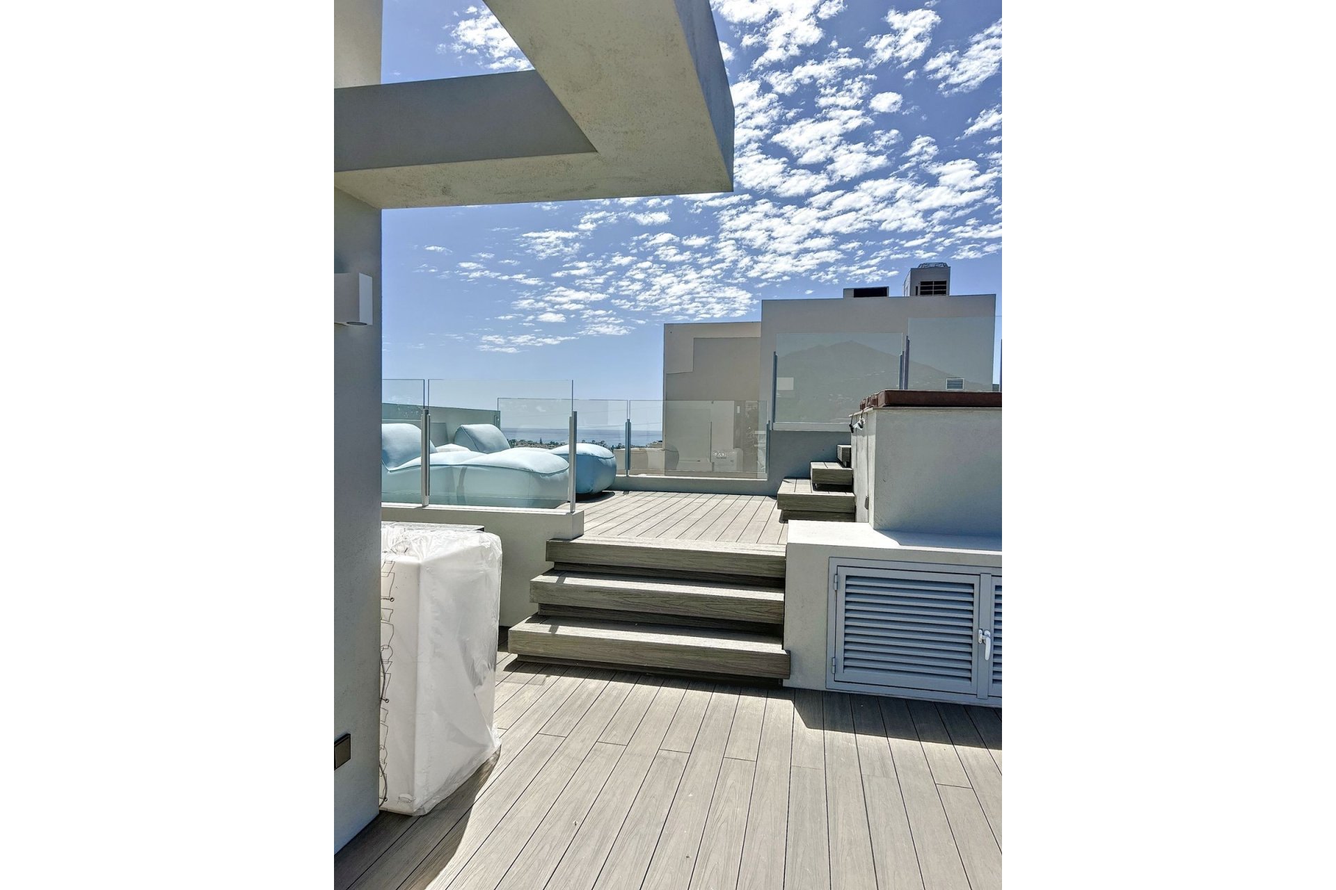 Resale - Villa - Marbella - Nueva Andalucía