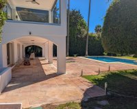 Resale - Villa - Marbella - Nueva Andalucía