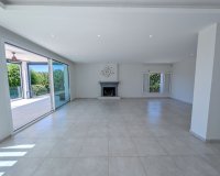 Resale - Villa - Marbella - Nueva Andalucía