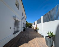 Resale - Villa - Marbella - Nueva Andalucía