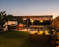 Resale - Villa - Marbella - Nueva Andalucía