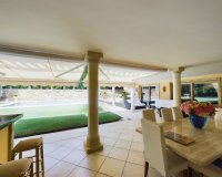 Resale - Villa - Marbella - Nueva Andalucía