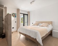 Resale - Villa - Marbella - Nueva Andalucía