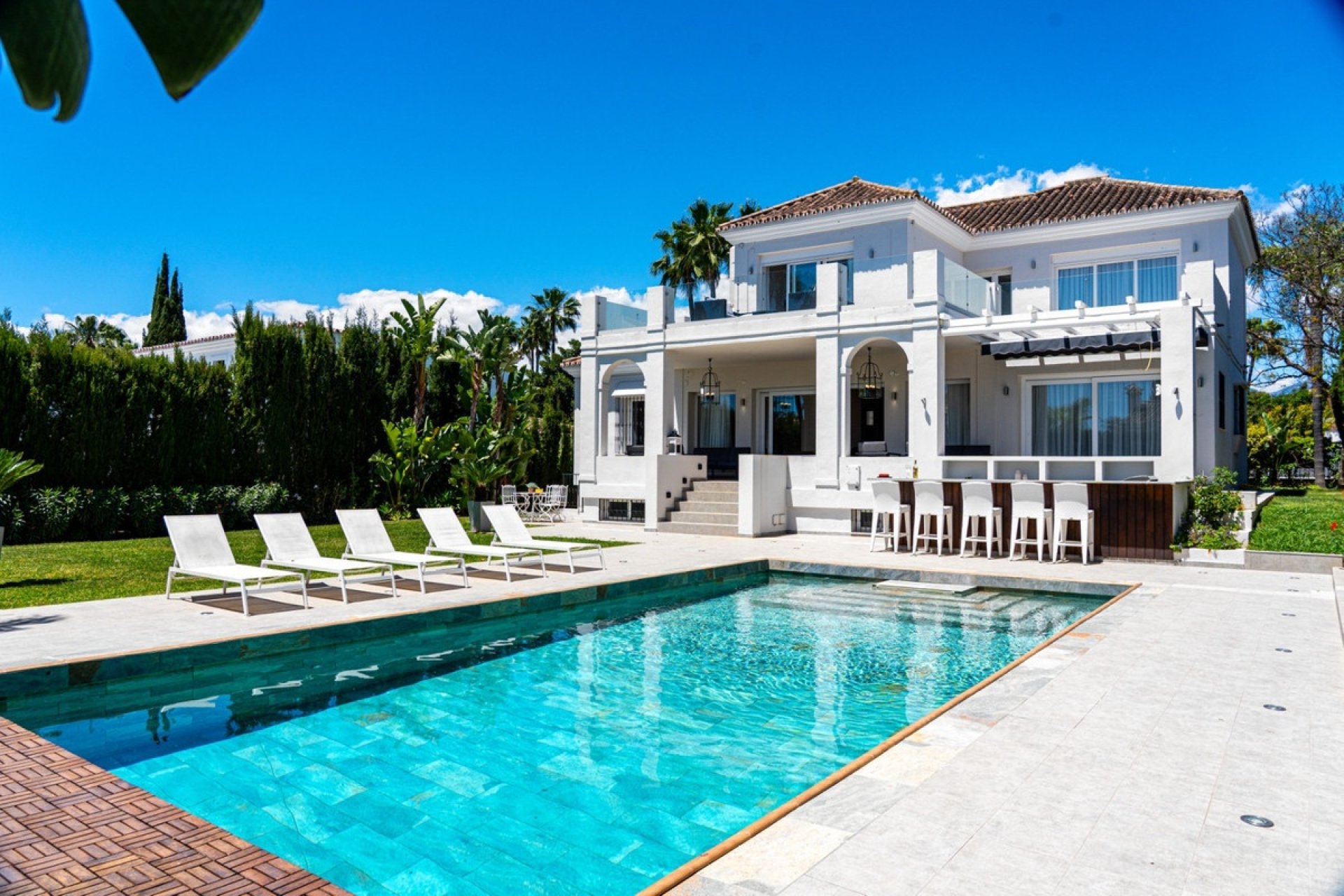 Resale - Villa - Marbella - Nueva Andalucía
