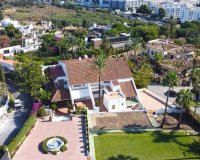 Resale - Villa - Marbella - Nueva Andalucía