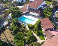Resale - Villa - Marbella - Nueva Andalucía