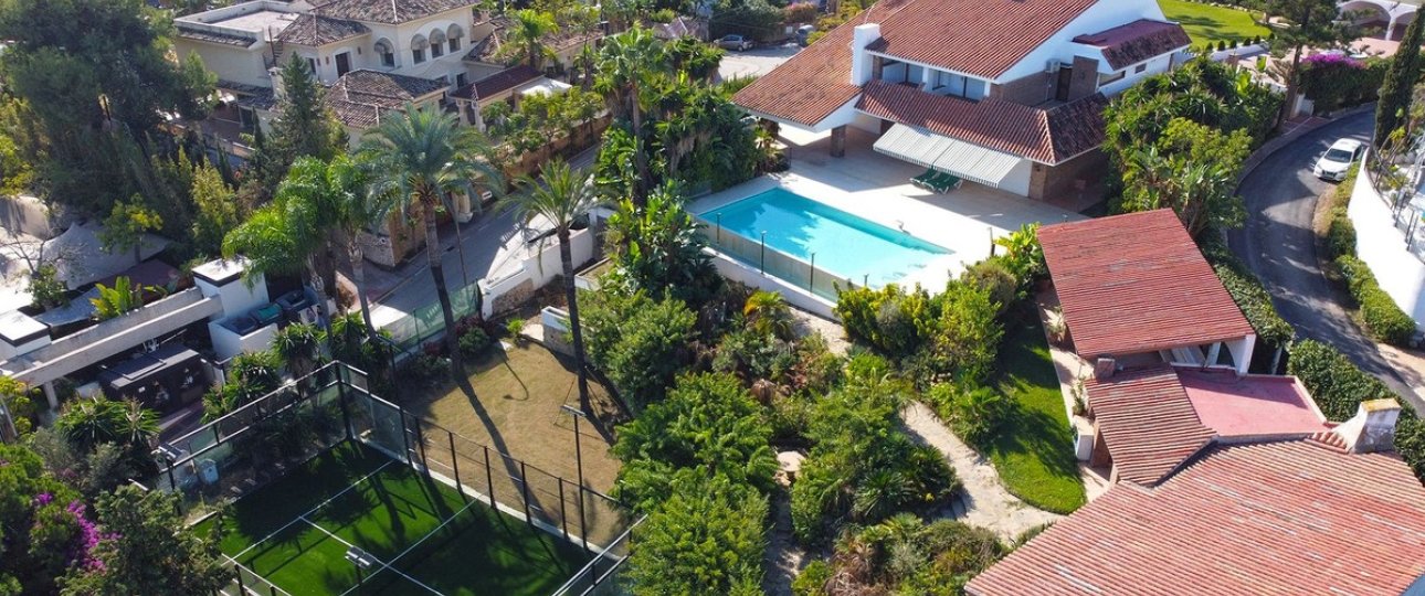 Resale - Villa - Marbella - Nueva Andalucía