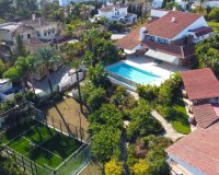 Resale - Villa - Marbella - Nueva Andalucía