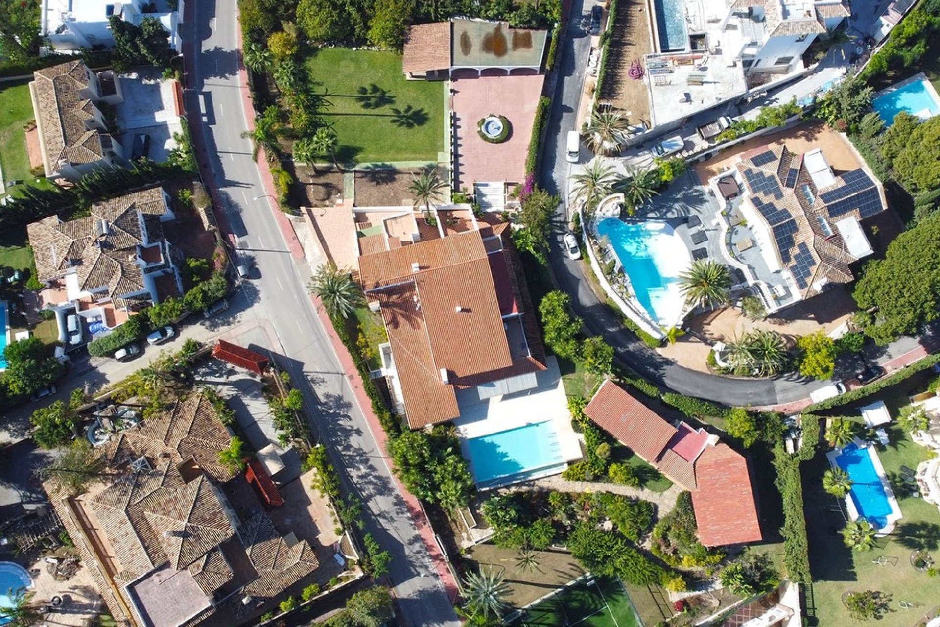 Resale - Villa - Marbella - Nueva Andalucía