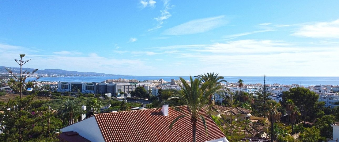 Resale - Villa - Marbella - Nueva Andalucía