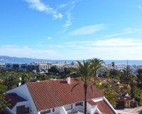 Resale - Villa - Marbella - Nueva Andalucía
