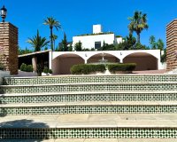 Resale - Villa - Marbella - Nueva Andalucía