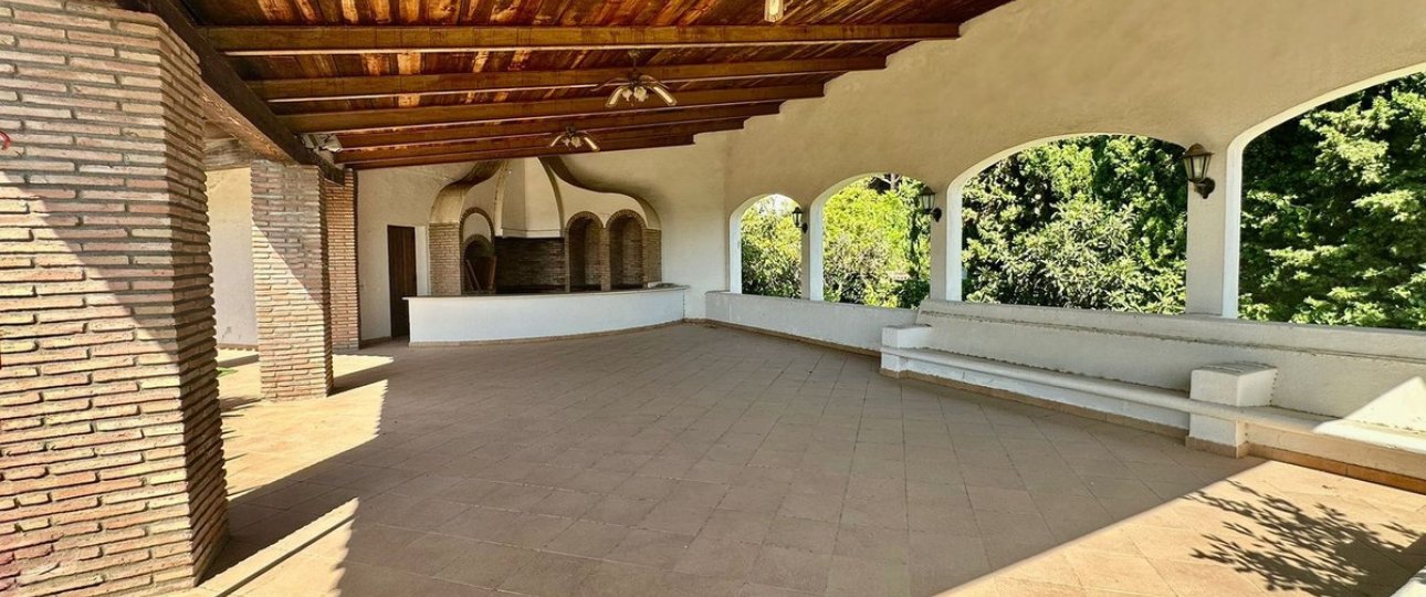 Resale - Villa - Marbella - Nueva Andalucía