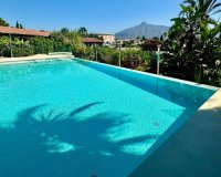 Resale - Villa - Marbella - Nueva Andalucía