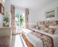 Resale - Villa - Marbella - Nueva Andalucía