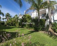 Resale - Villa - Marbella - Nueva Andalucía