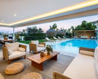 Resale - Villa - Marbella - Nueva Andalucía