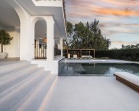 Resale - Villa - Marbella - Nueva Andalucía