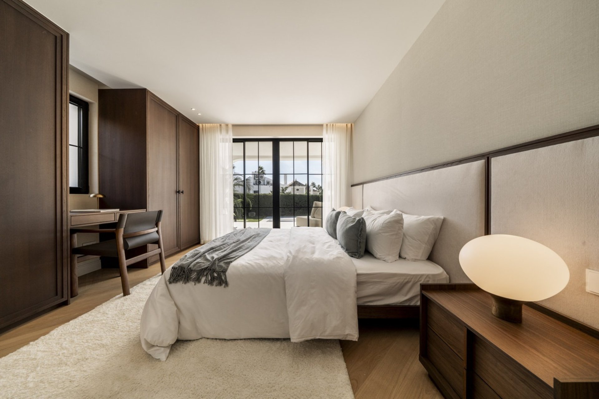 Resale - Villa - Marbella - Nueva Andalucía