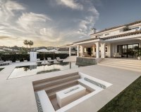 Resale - Villa - Marbella - Nueva Andalucía