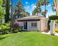Resale - Villa - Marbella - Nueva Andalucía