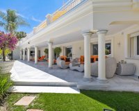 Resale - Villa - Marbella - Nueva Andalucía