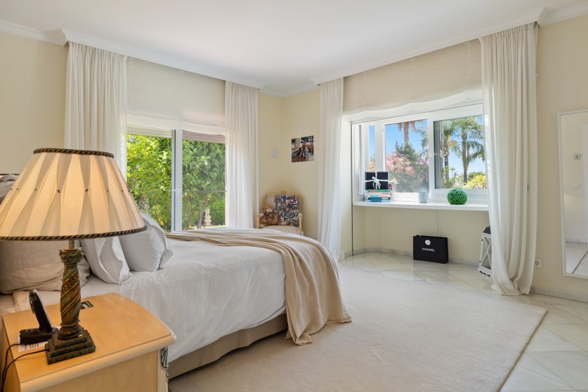 Resale - Villa - Marbella - Nueva Andalucía