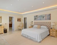 Resale - Villa - Marbella - Nueva Andalucía