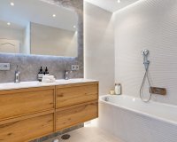 Resale - Villa - Marbella - Nueva Andalucía