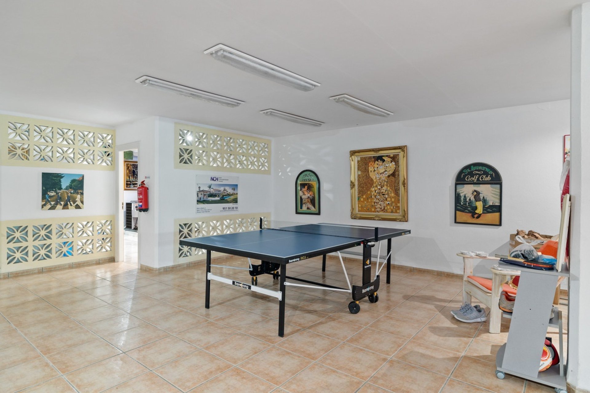 Resale - Villa - Marbella - Nueva Andalucía