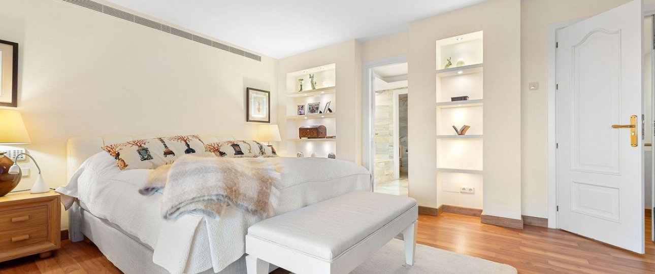 Resale - Villa - Marbella - Nueva Andalucía