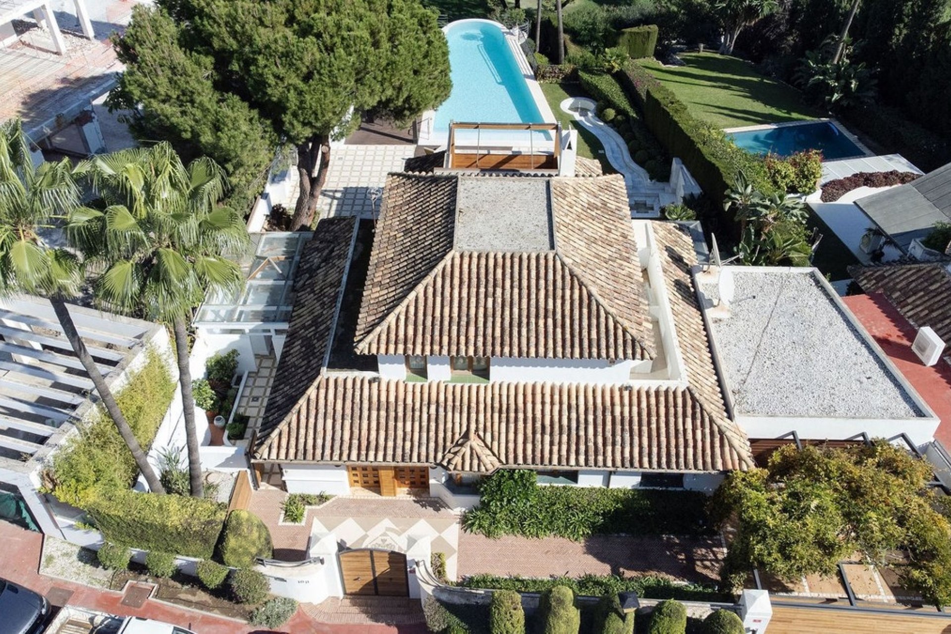 Resale - Villa - Marbella - Nueva Andalucía