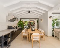 Resale - Villa - Marbella - Nueva Andalucía