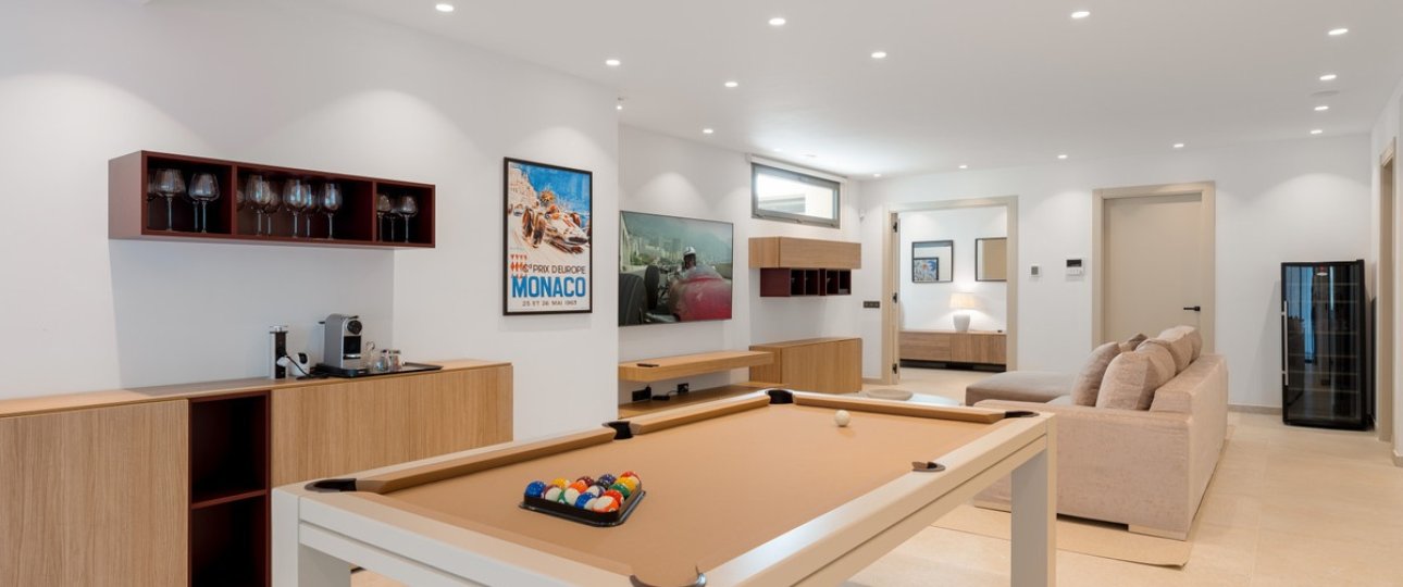 Resale - Villa - Marbella - Nueva Andalucía