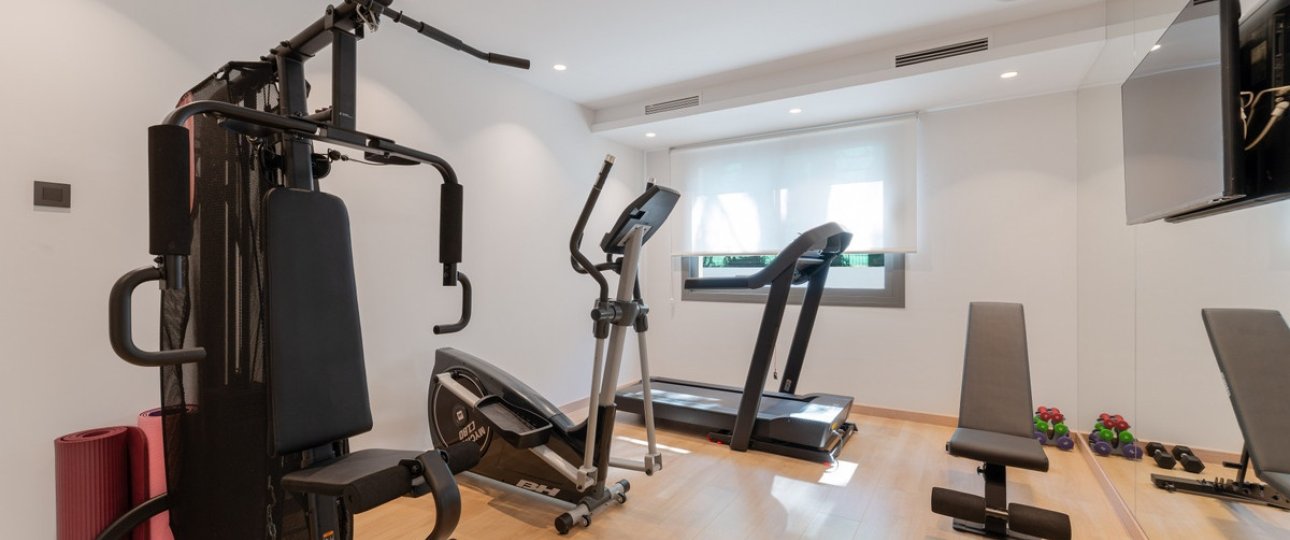 Resale - Villa - Marbella - Nueva Andalucía