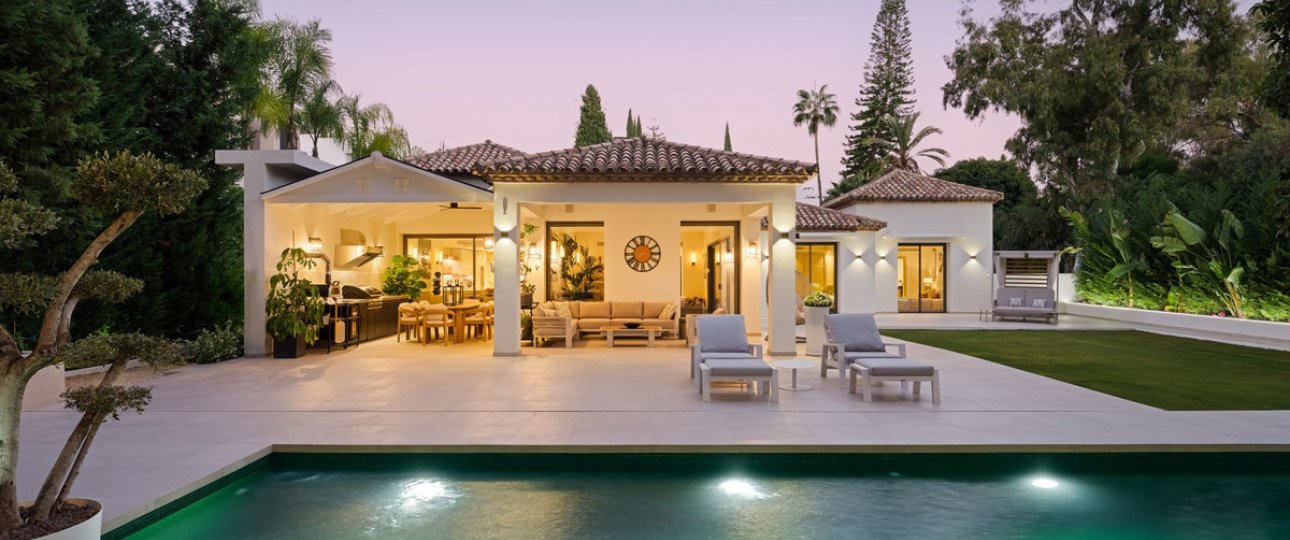 Resale - Villa - Marbella - Nueva Andalucía