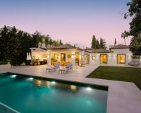 Resale - Villa - Marbella - Nueva Andalucía