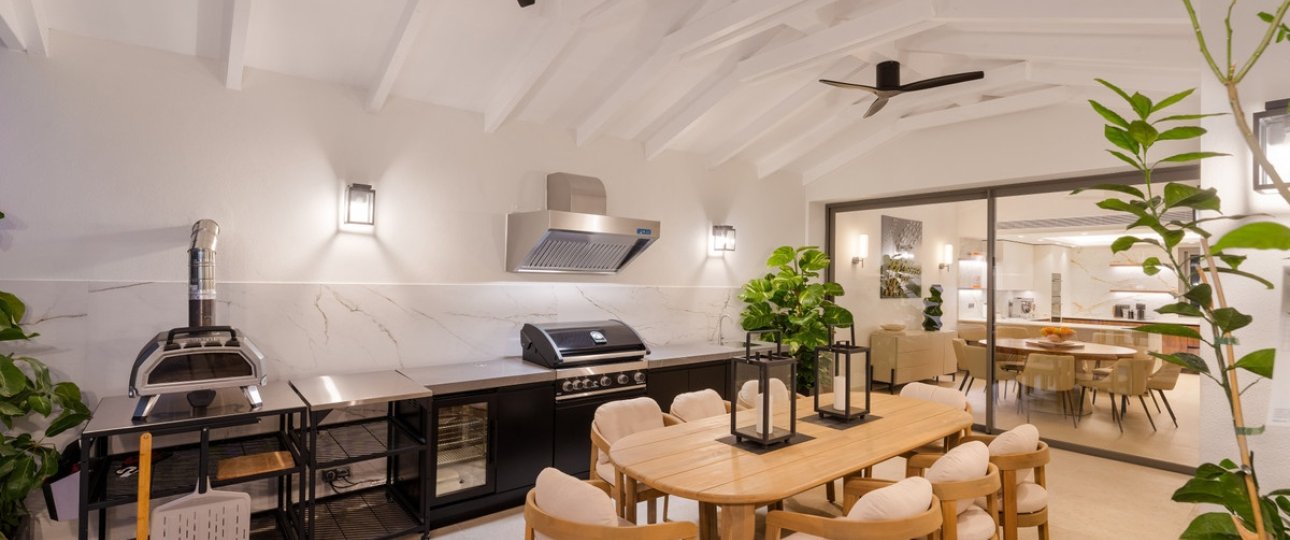 Resale - Villa - Marbella - Nueva Andalucía