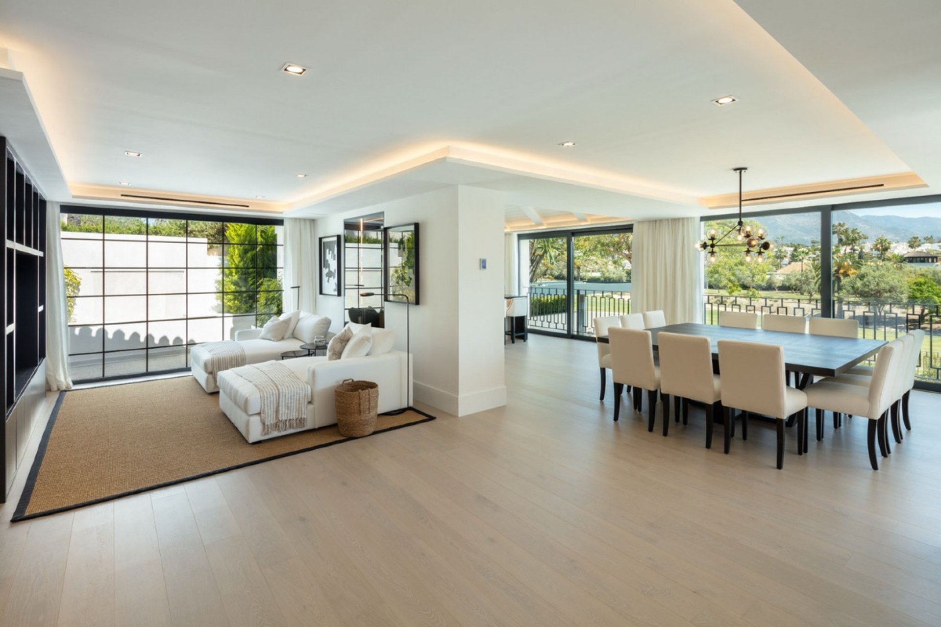 Resale - Villa - Marbella - Nueva Andalucía