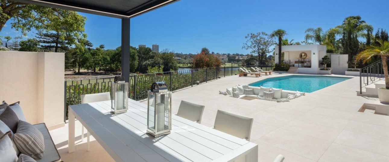 Resale - Villa - Marbella - Nueva Andalucía