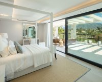 Resale - Villa - Marbella - Nueva Andalucía