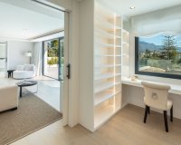 Resale - Villa - Marbella - Nueva Andalucía