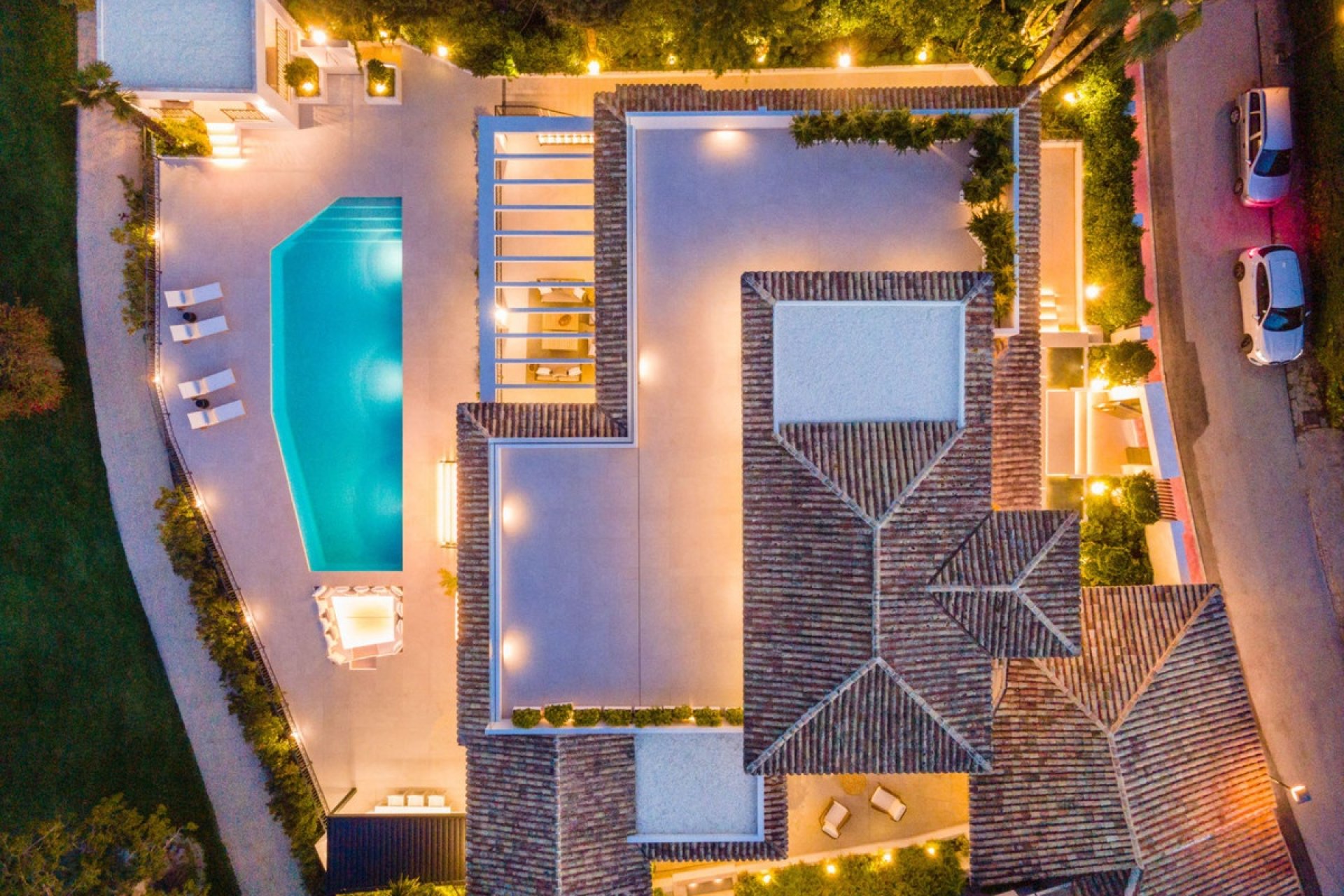 Resale - Villa - Marbella - Nueva Andalucía