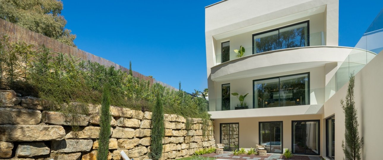 Resale - Villa - Marbella - Nueva Andalucía