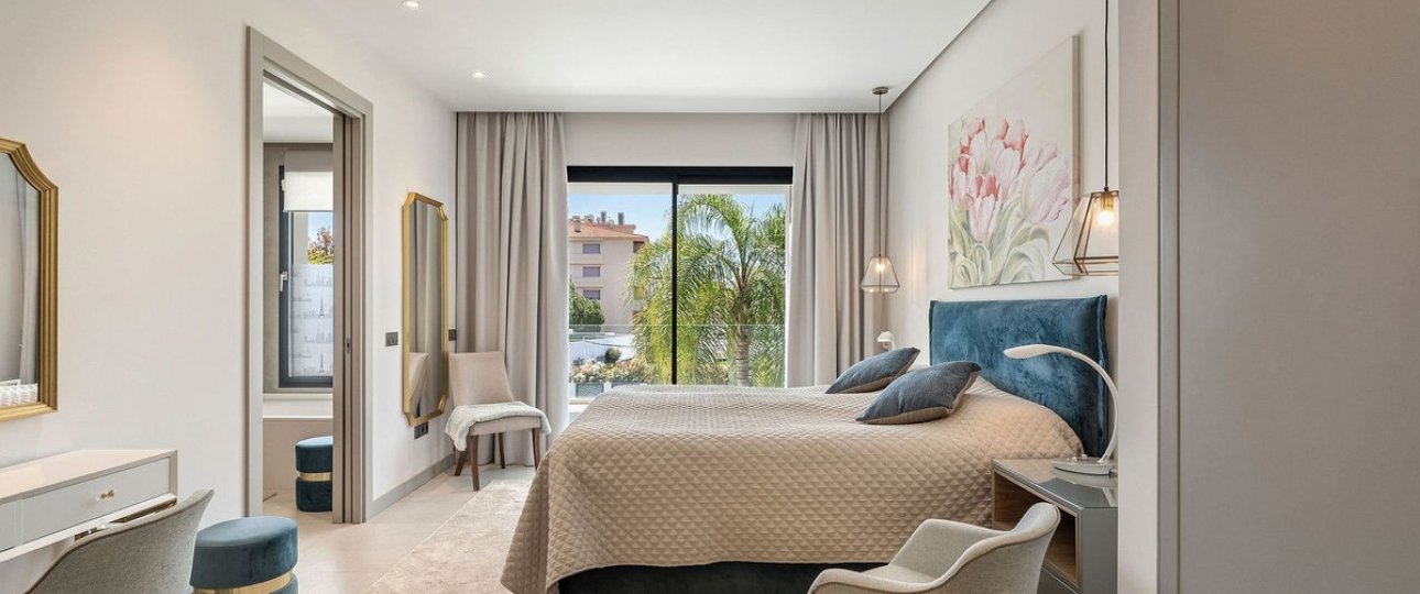 Resale - Villa - Marbella - Nueva Andalucía
