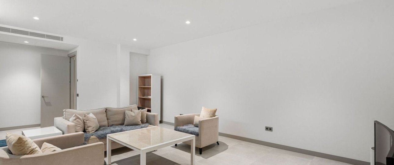 Resale - Villa - Marbella - Nueva Andalucía