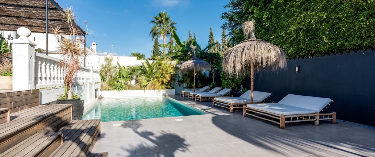 Resale - Villa - Marbella - Nueva Andalucía